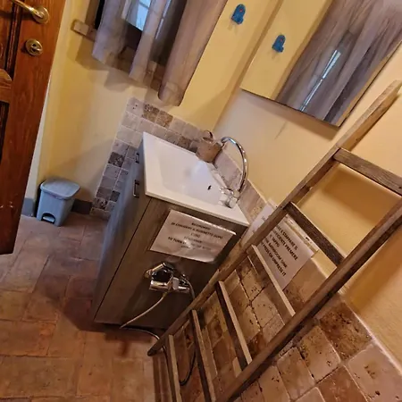 La Casina Di Ancicucco 1 *